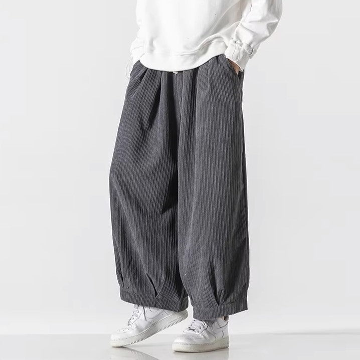 Alberto | Men’s Oversized Pleated Corduroy Pants