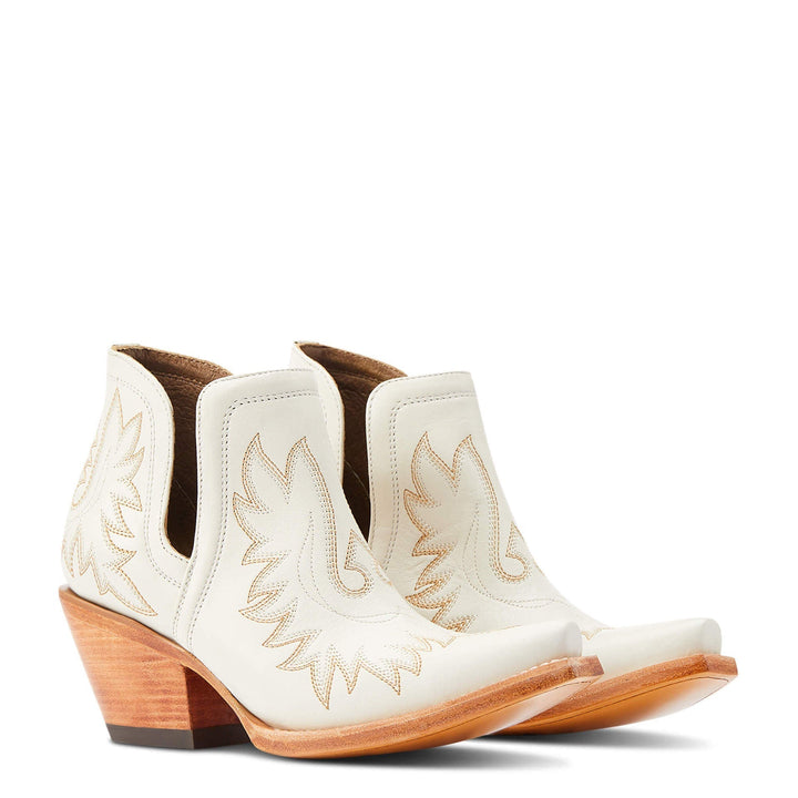 Miranie | Women’s Retro Pointed Toe Western Ankle Boots