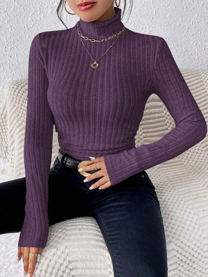 Hera | Women’s Slim Fit Turtleneck Sweatshirt