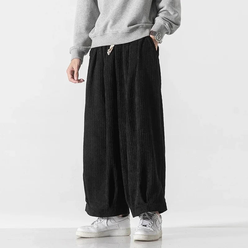Alberto | Men’s Oversized Pleated Corduroy Pants