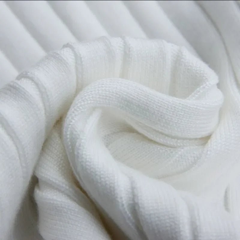 Cole | Men’s Slim Ribbed V-Neck Knit