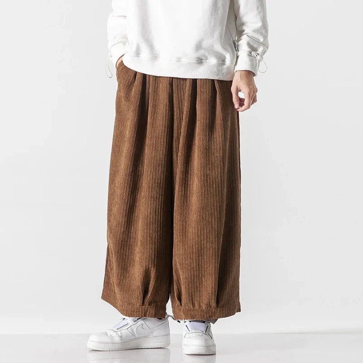 Alberto | Men’s Oversized Pleated Corduroy Pants