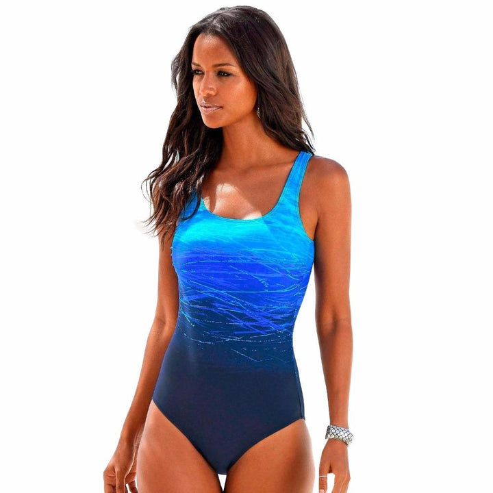Selarina | Women’s Streamlined Scoop Neck Swimsuit