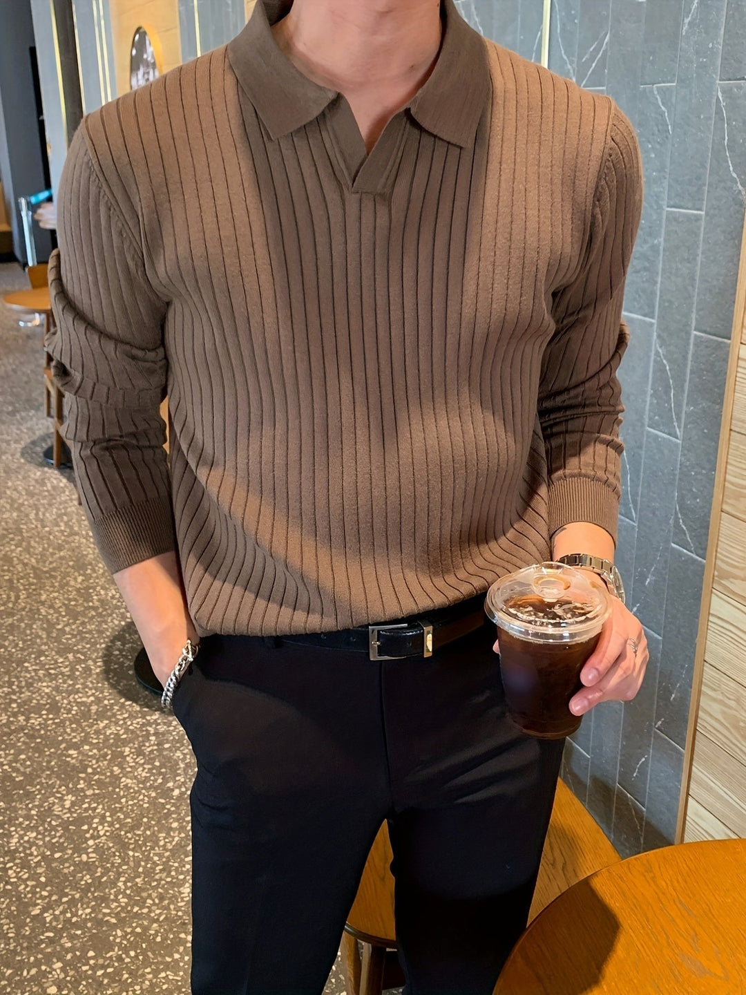 Verrin | Men’s V-Neck Knit Sweater